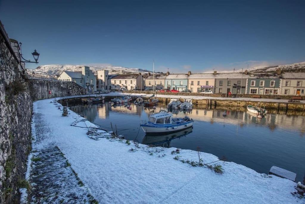 Tailte Tra Appartement Carnlough Buitenkant foto