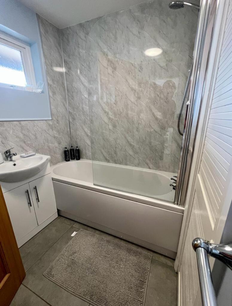 Tailte Tra Appartement Carnlough Buitenkant foto
